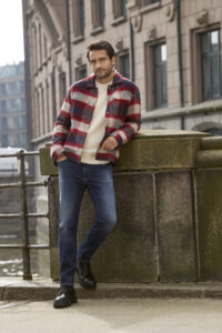 Brax_fall_winter_2025_original_HAKA_8_S_Prospekt_Titel_297